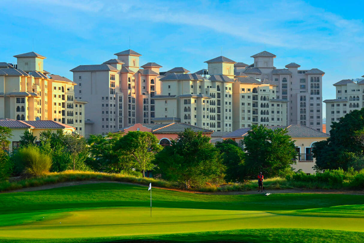 Apartment with 1 bedroom in Jumeirah Golf Estates, Dubai